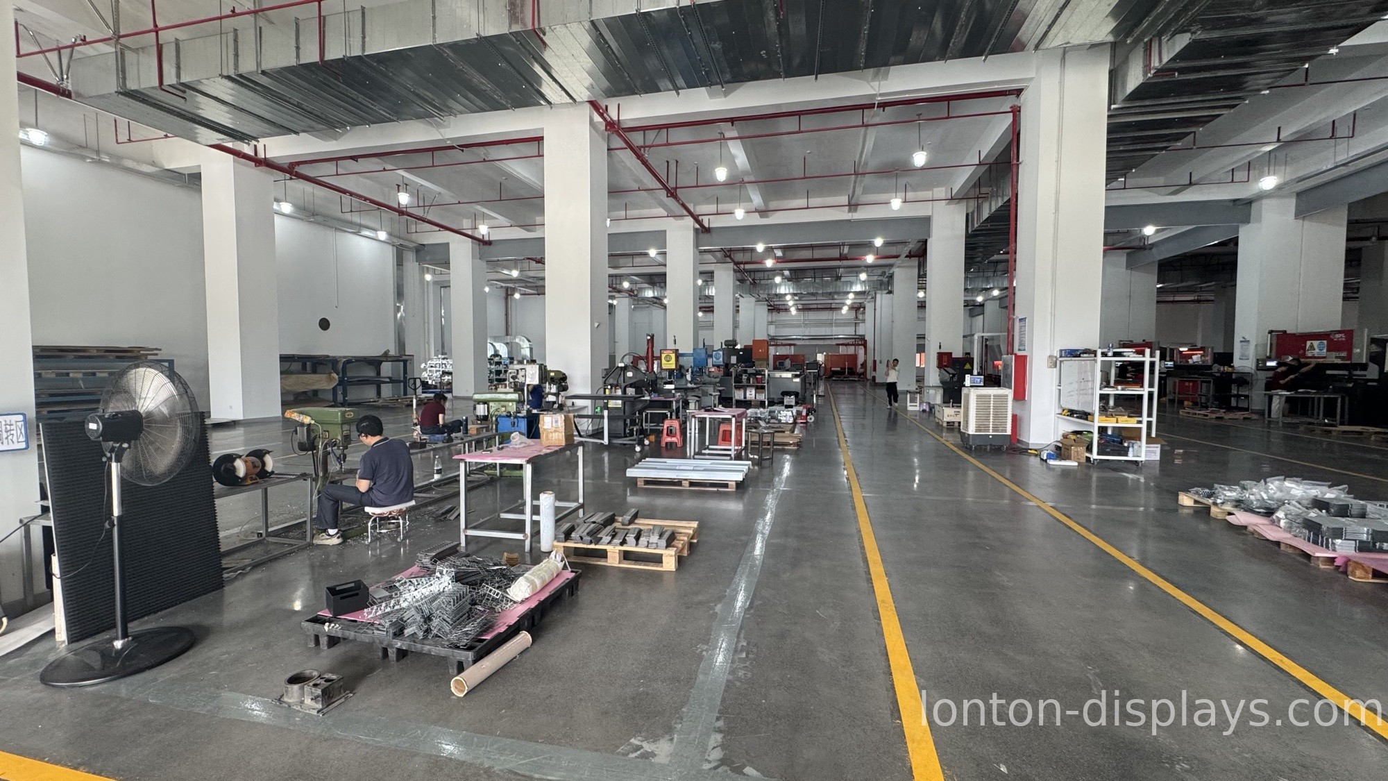 How to Find the Right Interactive Flat Panel Factory?