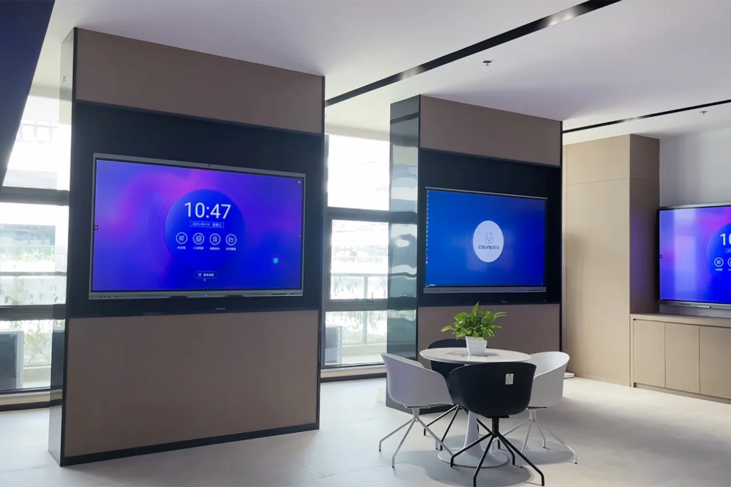 Experience Showroom